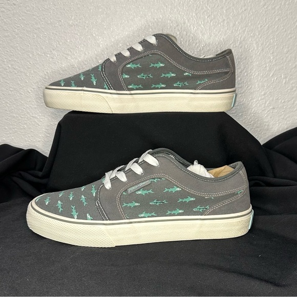 Maui and Sons sneakers - Picture 1 of 8